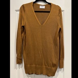 Women’s Brown Tan V Neck Oversized Sweater Medium